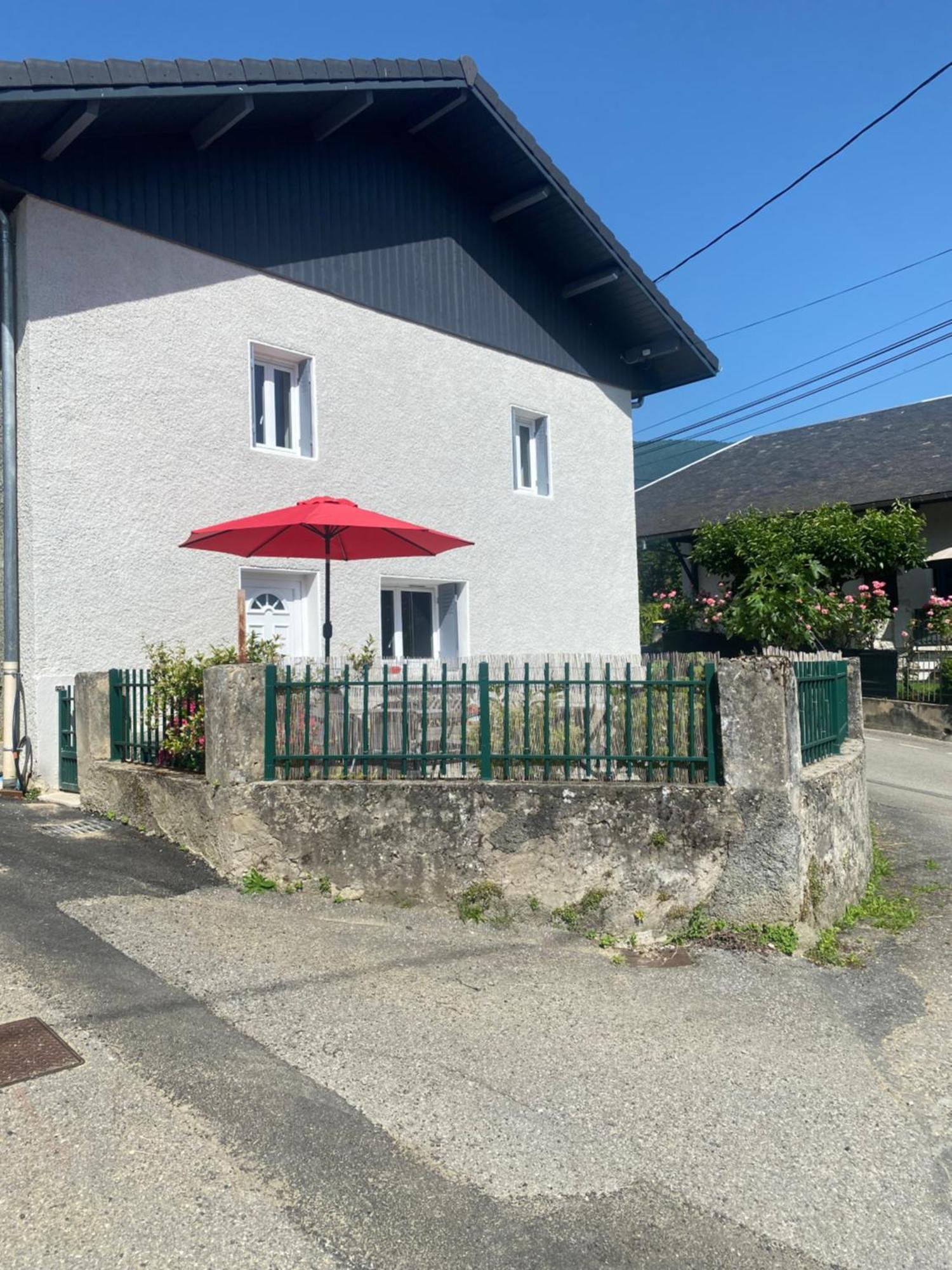 Maison De Village Entre Lac Et Montagne La Motte-Servolex Exteriör bild